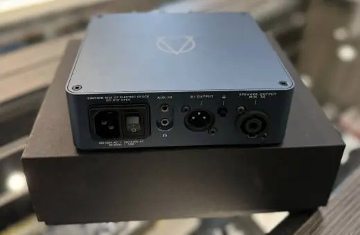 Alpha-Omega 200 Bass Amplifier 2